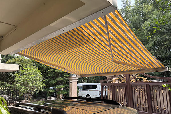 DQ-A Full Cassette Awning