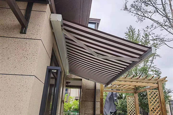 DQ-A Full Cassette Awning