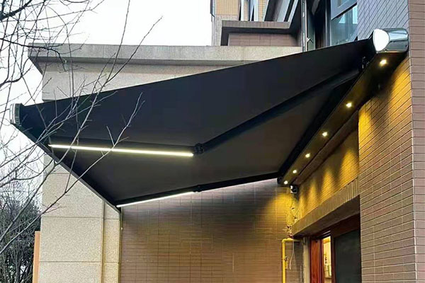 DQ-A Full Cassette Awning