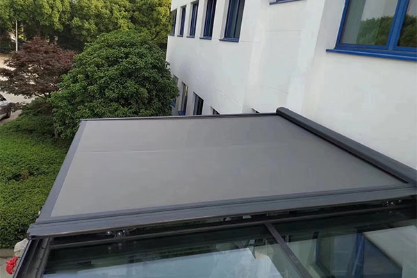 External Roof Blinds